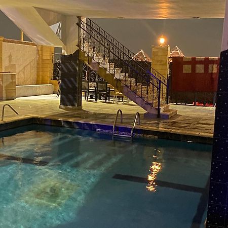 Pyramita Hotel Ghatati Kültér fotó