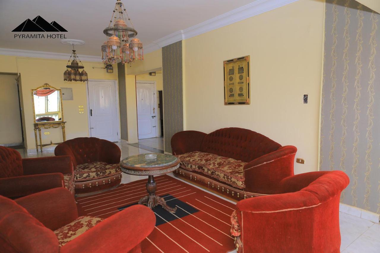 Pyramita Hotel Ghatati Kültér fotó