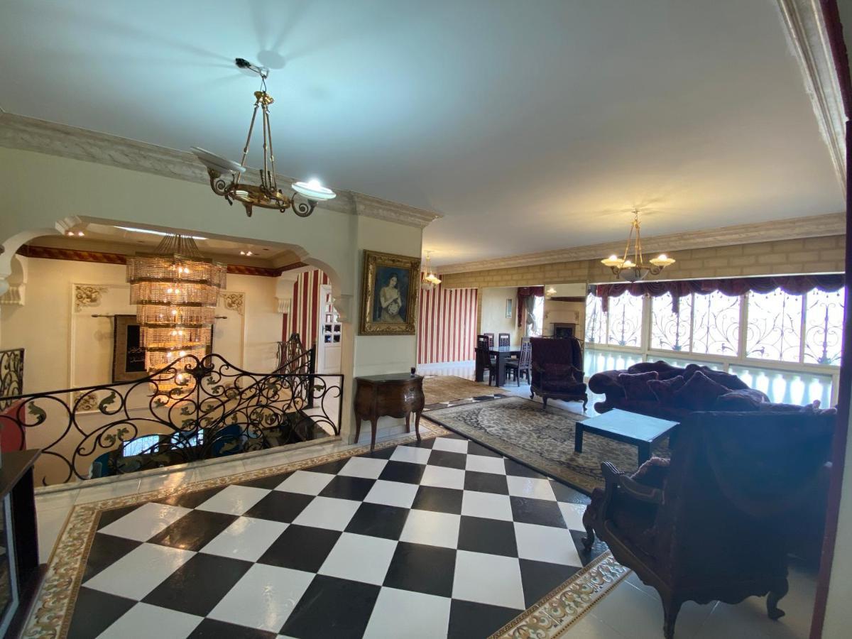 Pyramita Hotel Ghatati Kültér fotó