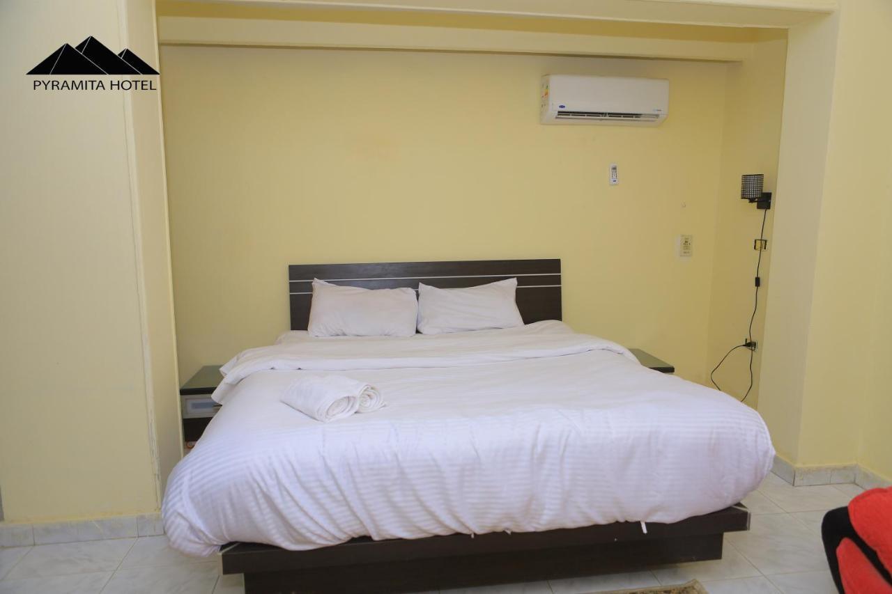 Pyramita Hotel Ghatati Kültér fotó