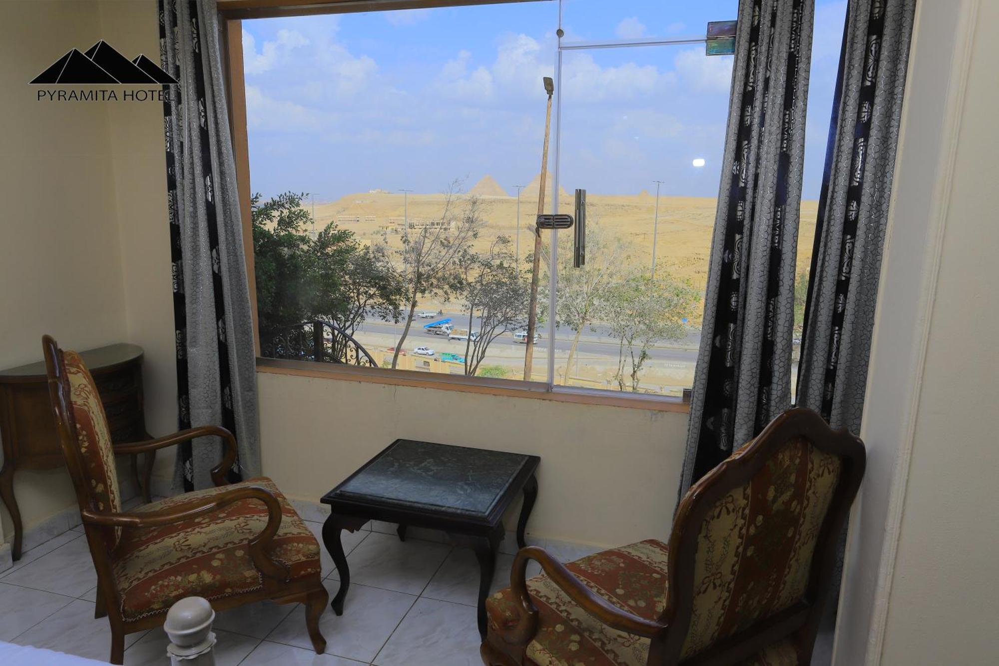 Pyramita Hotel Ghatati Kültér fotó
