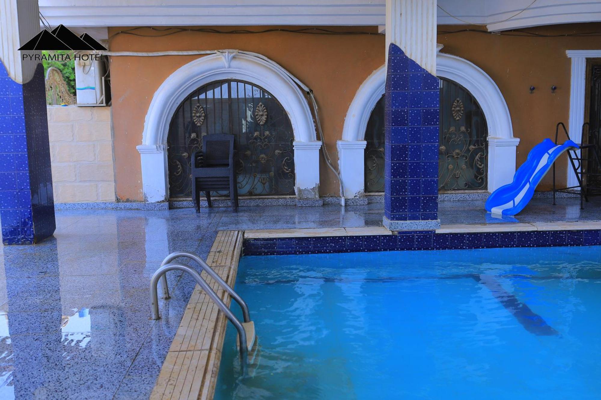 Pyramita Hotel Ghatati Kültér fotó