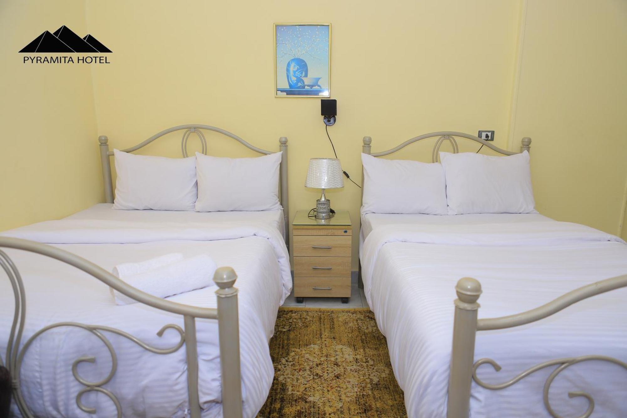 Pyramita Hotel Ghatati Kültér fotó