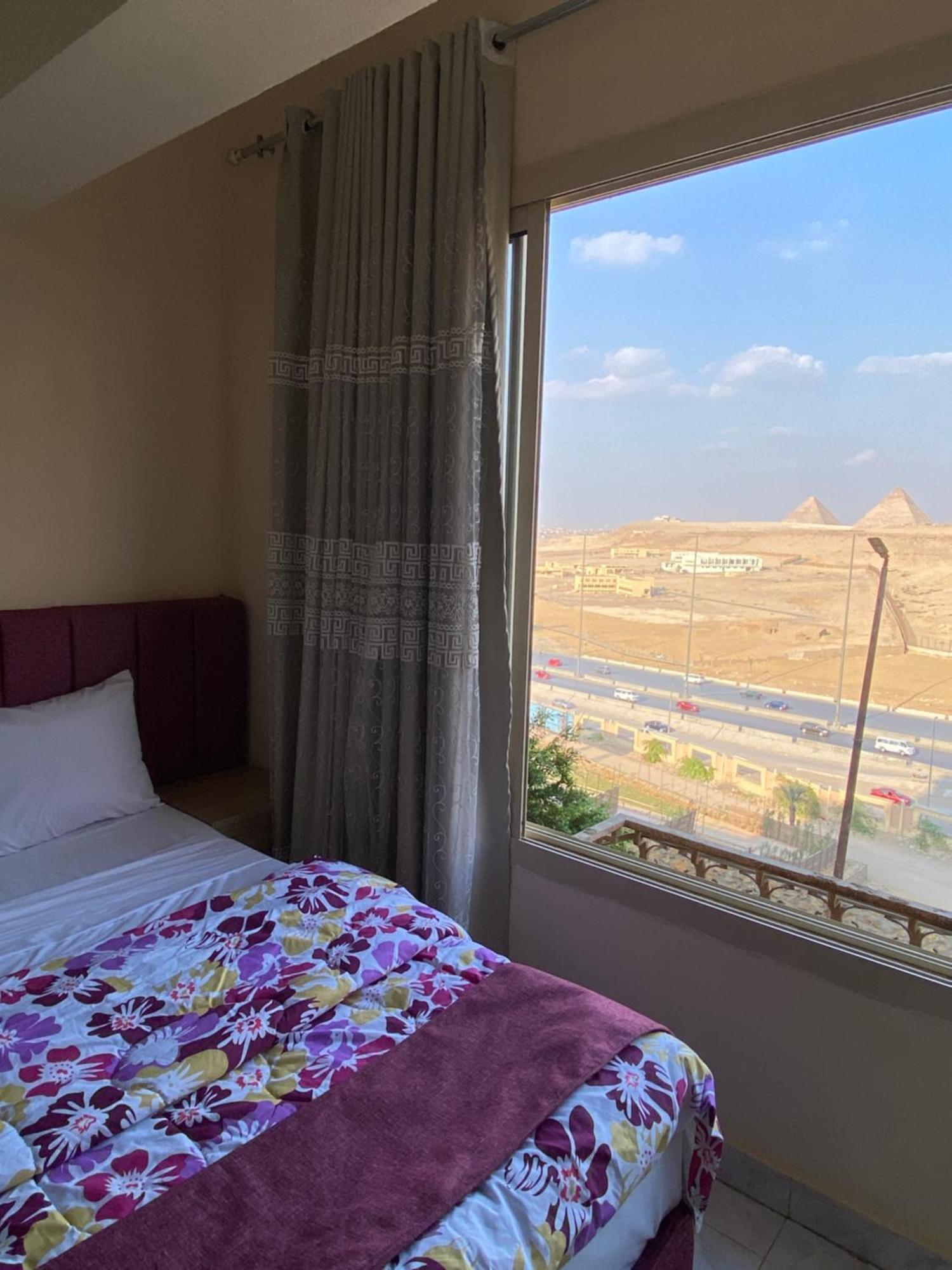 Pyramita Hotel Ghatati Kültér fotó